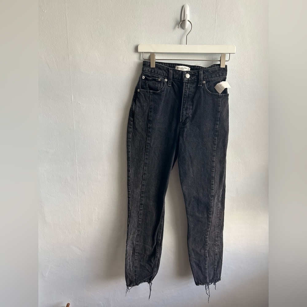 Abercrombie & Fitch curve love black the mom high rise jeans | 00